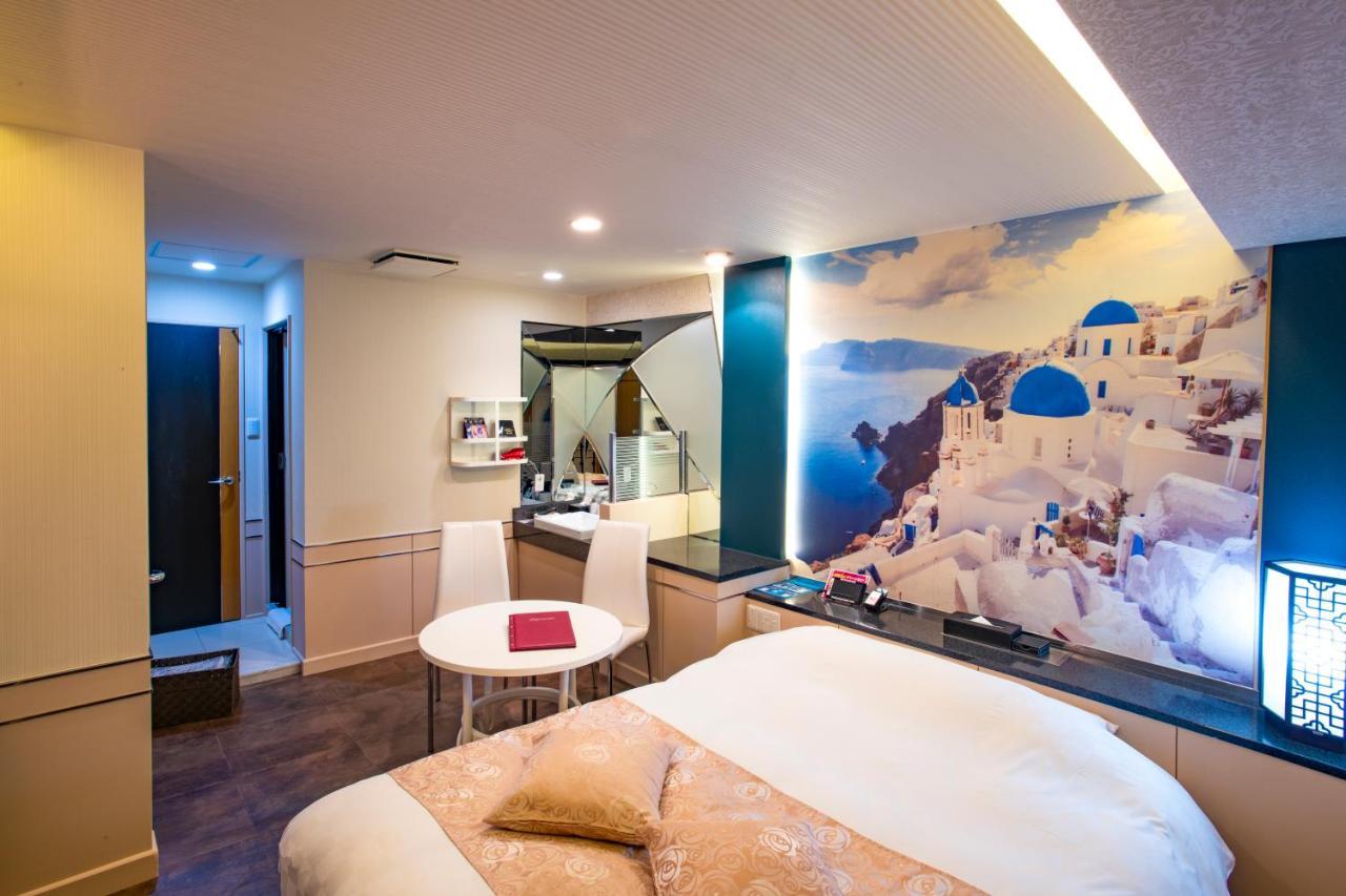 Hotel Apricot (Adults Only) Hiroszima Zewnętrze zdjęcie
